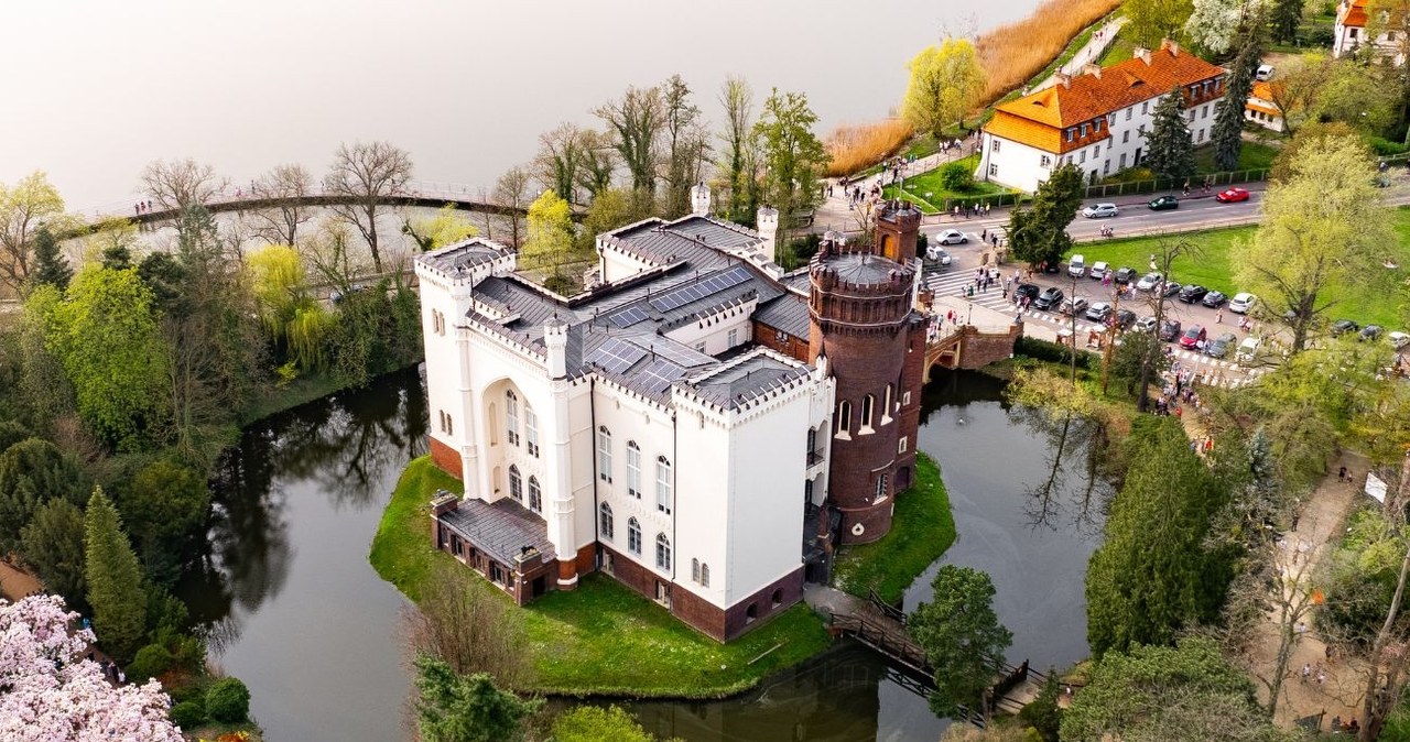 Zamek w Kórniku. Majestatyczny zamek w sercu Wielkopolski - Hub.pl
